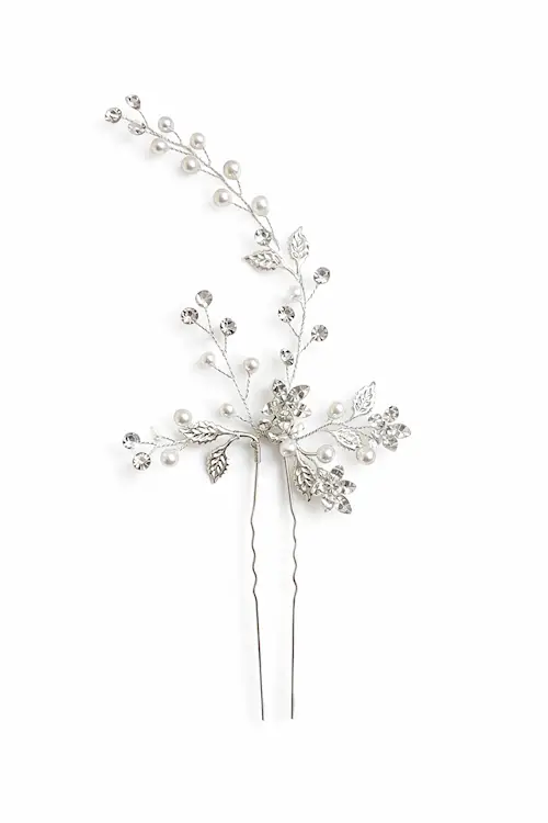 Onfleek Wedding Edition Lily Pin